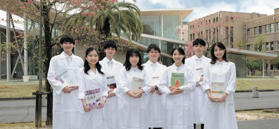 受験生の皆さんへ； 歯学部案内