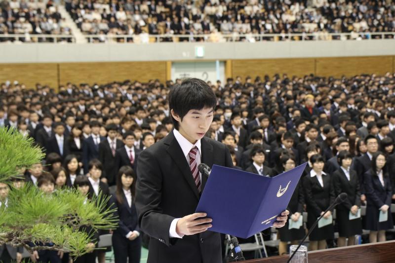 平成28年度岡山大学入学式 大学院入学式を挙行 国立大学法人 岡山大学