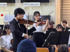 岡山大学交響楽団 院内コンサートを開催しました